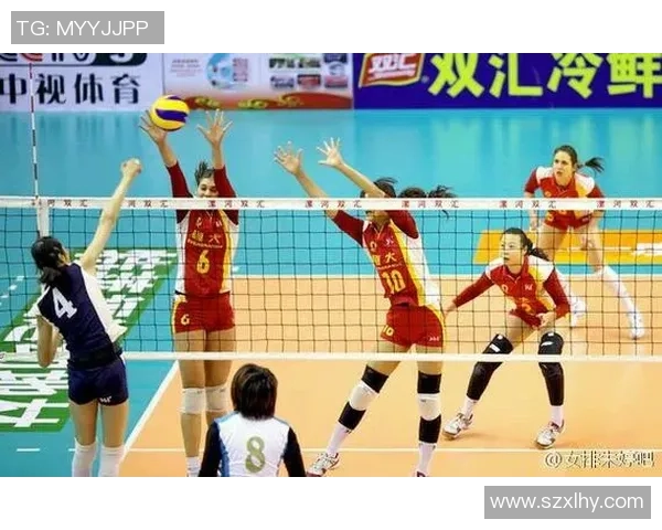 重庆网球队成长之路：从青涩少年到网球精英的奋斗历程