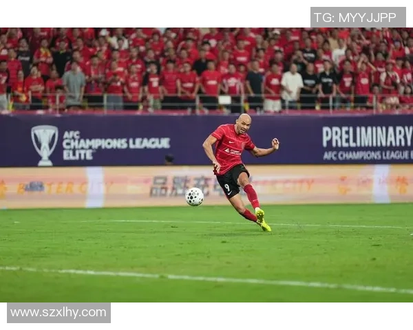 成都足球明星赛精彩回放与球星风采全景回顾 成都足球明星赛精彩回放与球星风采全景回顾